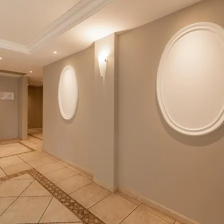 Monaco Border Luxury - Sea View - Pool Apartment Beausoleil