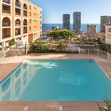 Monaco Border Luxury - Sea View - Pool Apartment